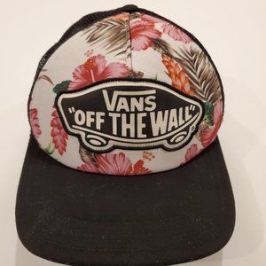 Classic Vans Hawaiian Floral Trucker Snapback Cap